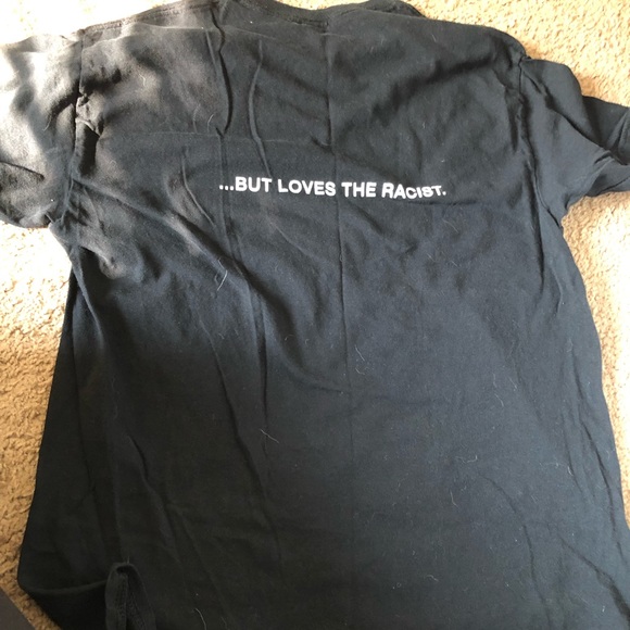 Cutest shirt just too small for me - Picture 2 of 2